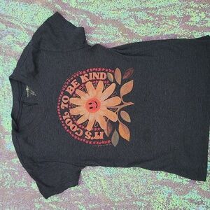 Kids Graphic Tee - 'It's Cool to Be Kind' Large, So Cute! Natural Life